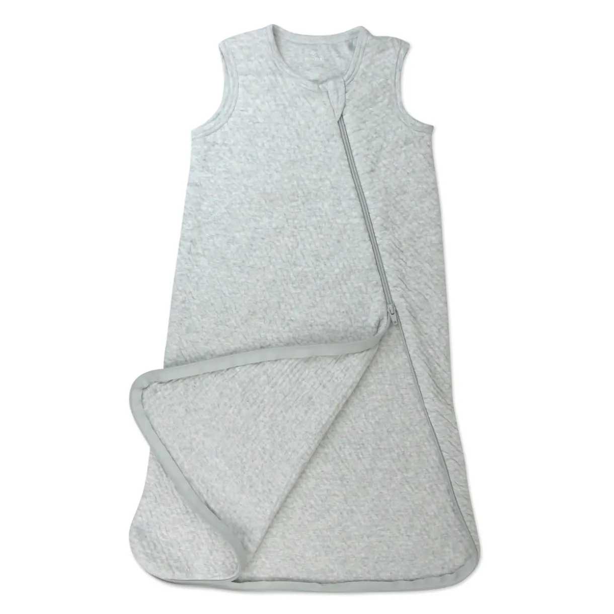 Organic Cotton Matelassé Medium Weight Wearable Blanket