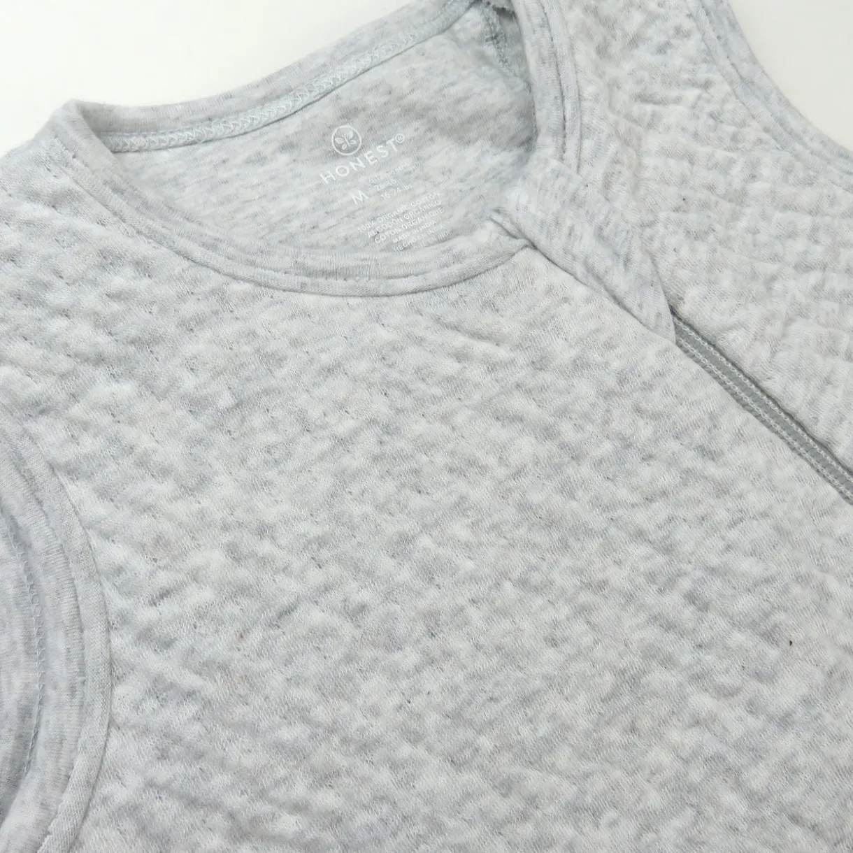 Organic Cotton Matelassé Medium Weight Wearable Blanket