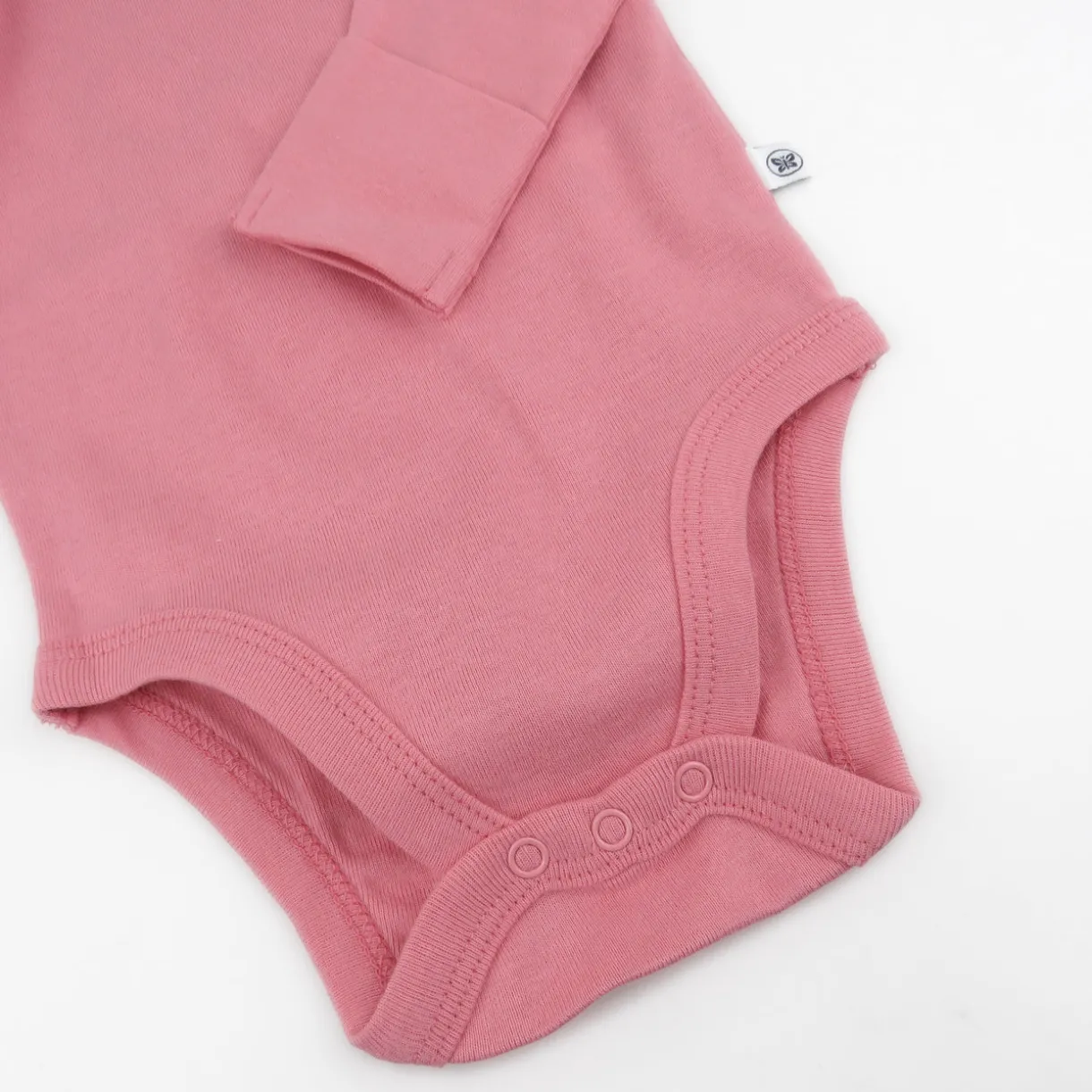 20-Pack Organic Cotton Long Sleeve Bodysuit & Knit Tri-fold Burp Cloth Bundle